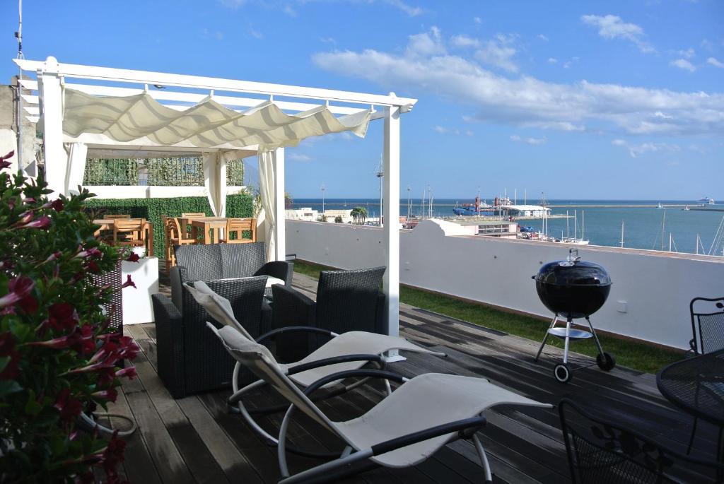 مبيت وإفطار كالياري Marina Di Castello المظهر الخارجي الصورة